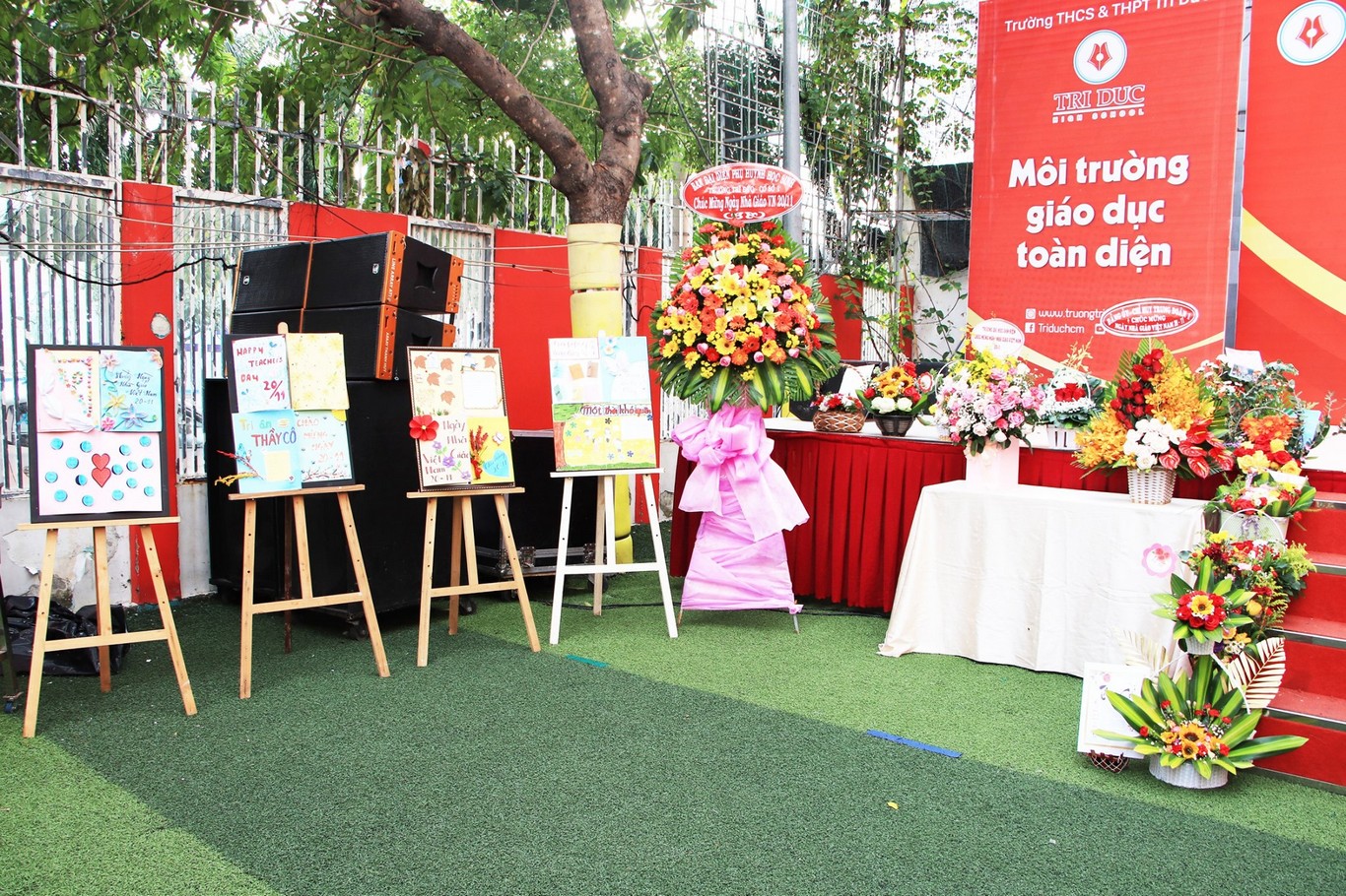 ngày nhà giáo việt nam 20-11-2020 tại trường trí đức quận tân phú tp hồ chí minh