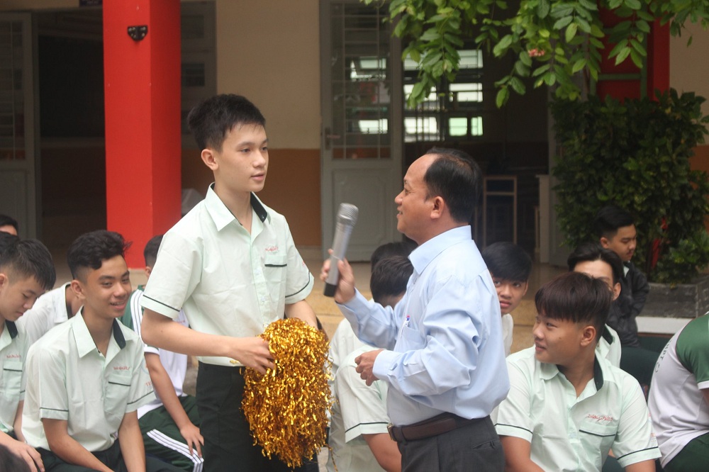 khai giang khoa he truong noi tru ban tru tri duc tphcm